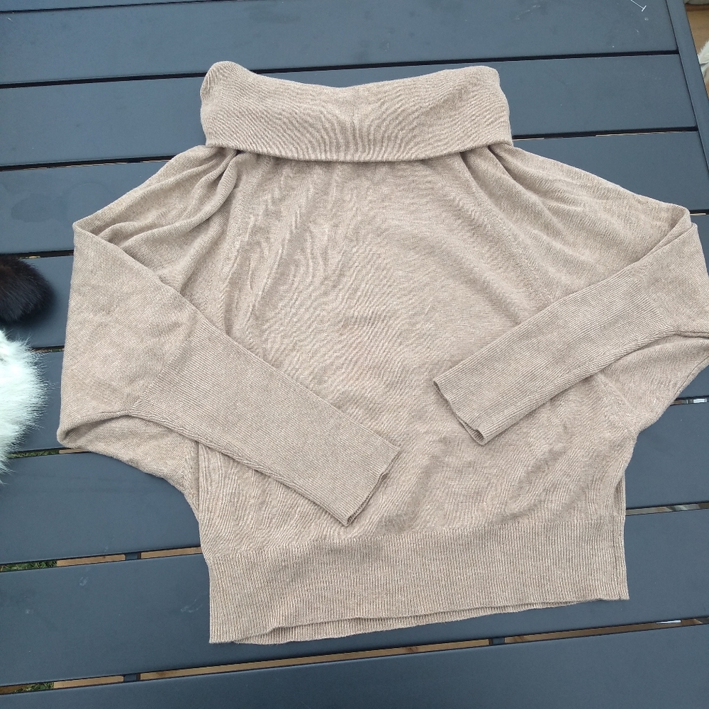 Halston Oatmeal/Tan Sweater, Size Medium, Wide Cowl Neck or Off the Shou… - Picture 2 of 7
